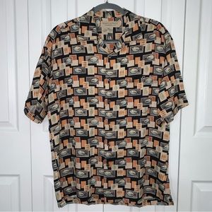 Island Republic SzSm 100% silk short sleeve with fish pattern